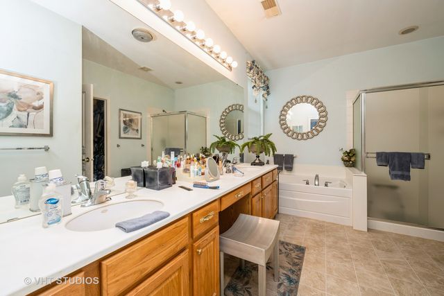 12140 HIDEAWAY Drive, Huntley, IL 60142
