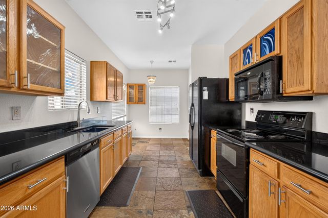 2587 E RIVIERA Drive, Chandler, AZ 85249
