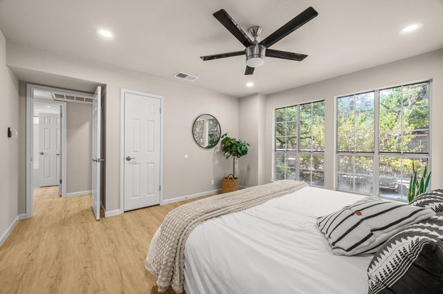 3809 Spicewood Springs RD 241, Austin, TX 78759