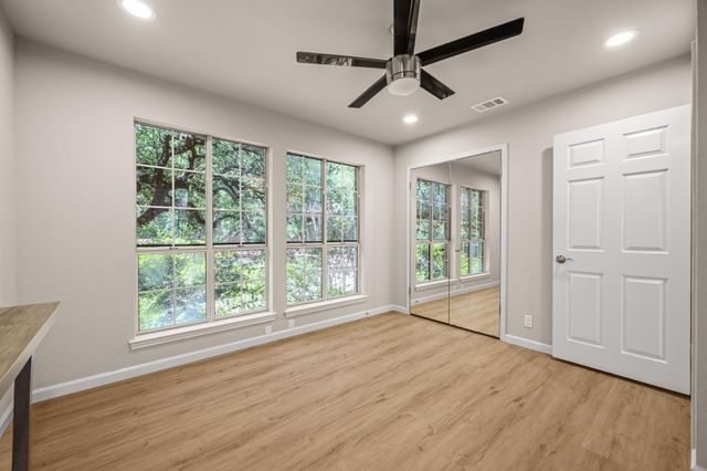 3809 Spicewood Springs RD 241, Austin, TX 78759