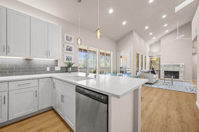 3809 Spicewood Springs RD 241, Austin, TX 78759