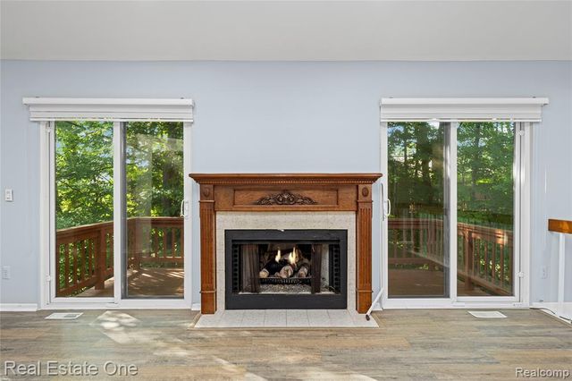 7332 Meadowridge Circle, West Bloomfield, MI 48322