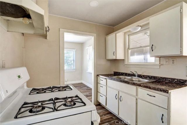 1005 N Alameda, Azusa, CA 91702