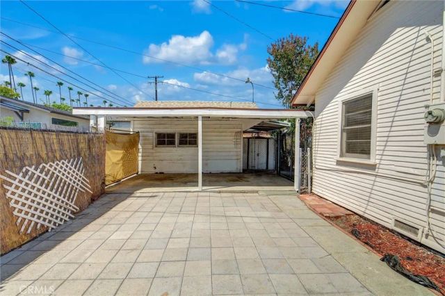 1005 N Alameda, Azusa, CA 91702