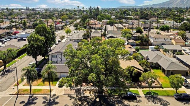 1005 N Alameda, Azusa, CA 91702
