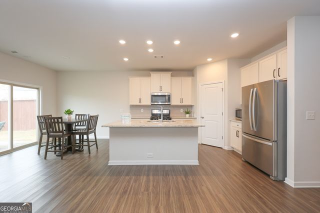 1847 Azure Grove Court, Marietta, GA 30008