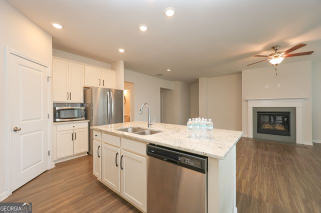 1847 Azure Grove Court, Marietta, GA 30008