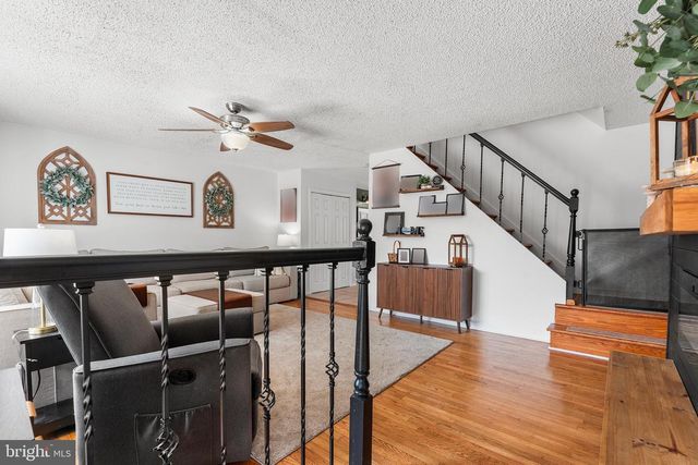12402 BARBARY RD, Philadelphia, PA 19154