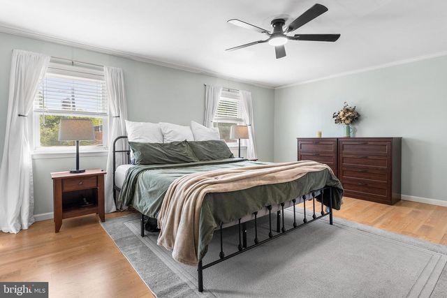 12402 BARBARY RD, Philadelphia, PA 19154