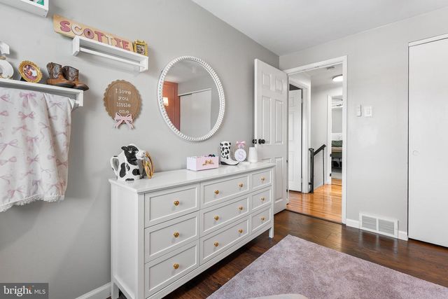 12402 BARBARY RD, Philadelphia, PA 19154
