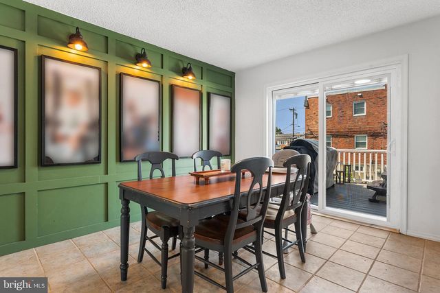 12402 BARBARY RD, Philadelphia, PA 19154