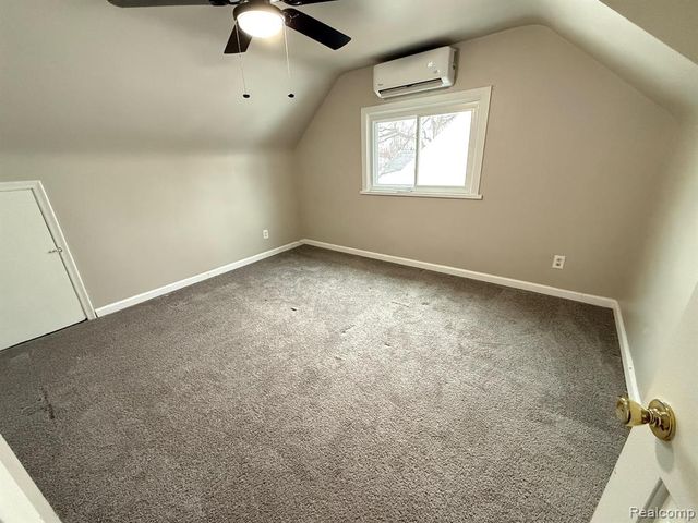 7331 Drexel Street, Dearborn Heights, MI 48127