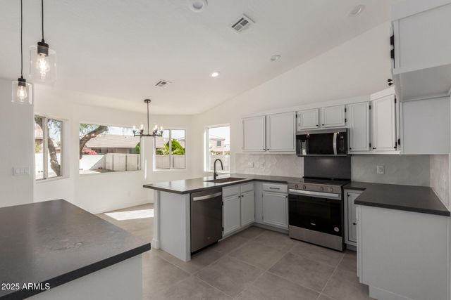 13845 N KENDALL Drive, Fountain Hills, AZ 85268