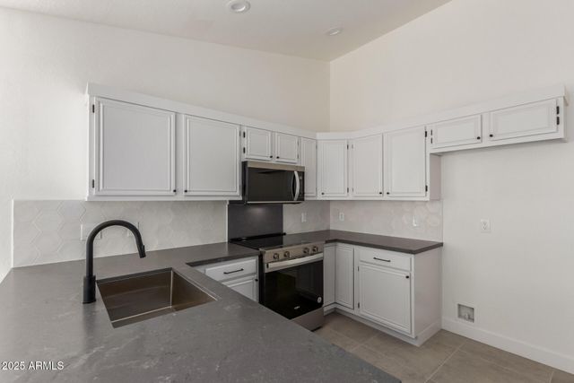 13845 N KENDALL Drive, Fountain Hills, AZ 85268