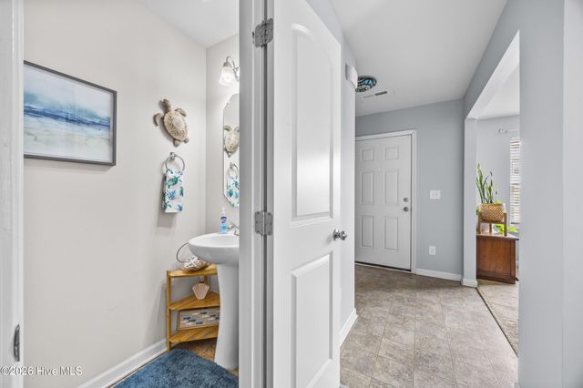 215 Chalet Road, Holly Ridge, NC 28445