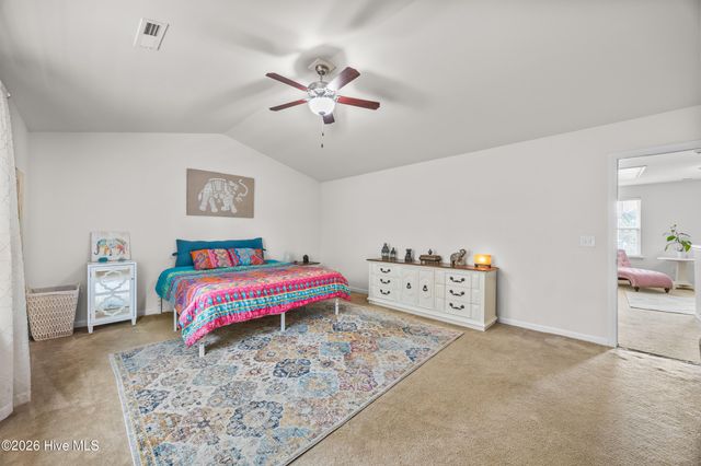 215 Chalet Road, Holly Ridge, NC 28445