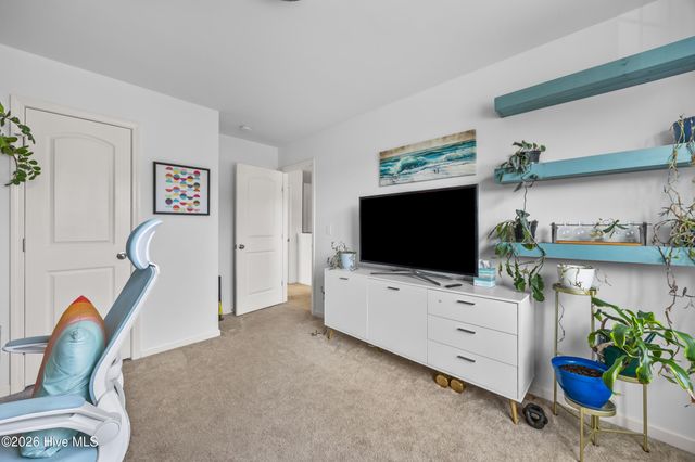 215 Chalet Road, Holly Ridge, NC 28445