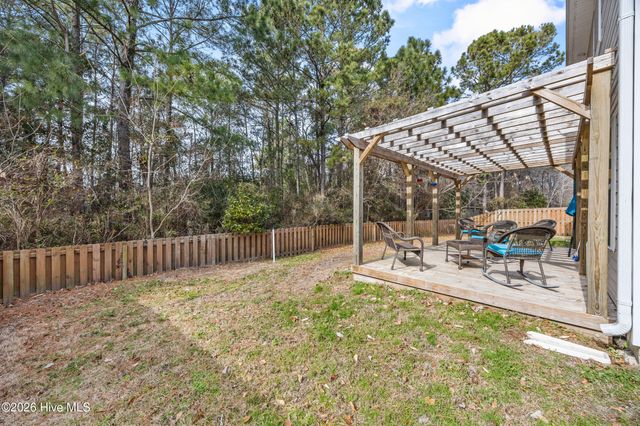 215 Chalet Road, Holly Ridge, NC 28445