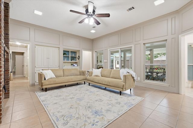 2310 Vanderbilt Court, Rowlett, TX 75088