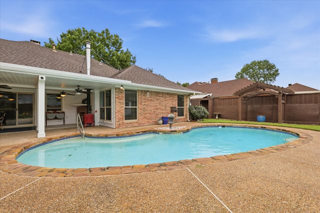 2310 Vanderbilt Court, Rowlett, TX 75088