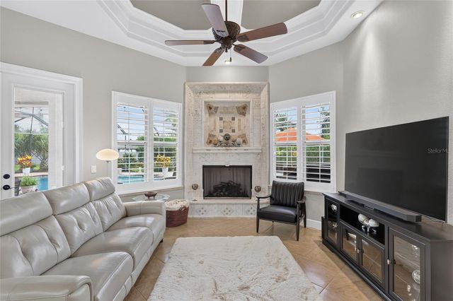 3986 SE 43RD CIRCLE, Ocala, FL 34480
