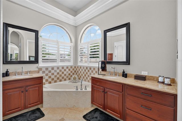 3986 SE 43RD CIRCLE, Ocala, FL 34480