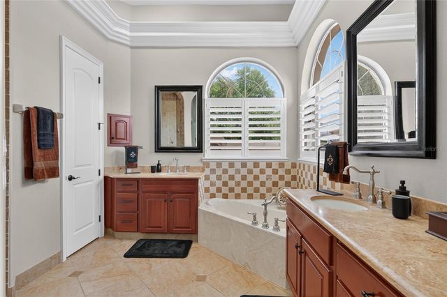 3986 SE 43RD CIRCLE, Ocala, FL 34480