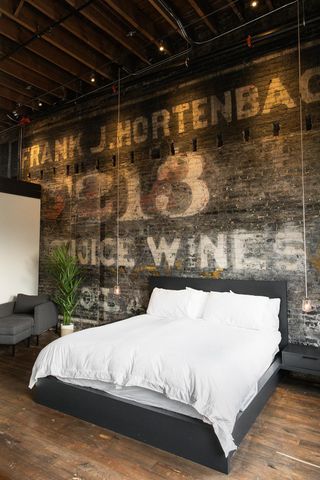 211 Washington Avenue N, Minneapolis, MN 55401