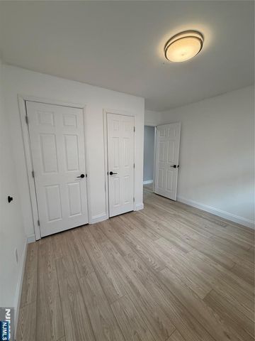 157 Cottage Place 2, Fairview, NJ 07022