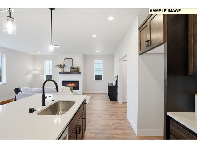 814 Se 34TH Cir, Battle Ground, WA 98604