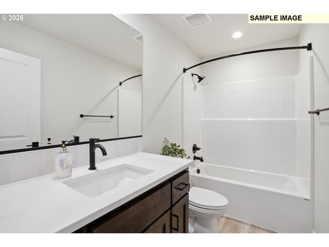 814 Se 34TH Cir, Battle Ground, WA 98604