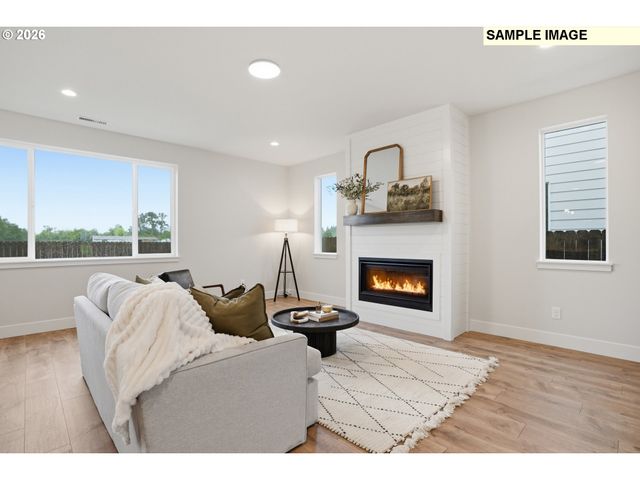 814 Se 34TH Cir, Battle Ground, WA 98604