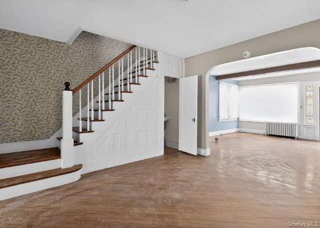 64 WATCHOGUE Road, Staten Island, NY 10314