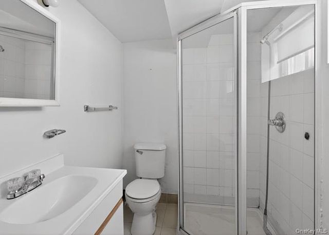 64 WATCHOGUE Road, Staten Island, NY 10314