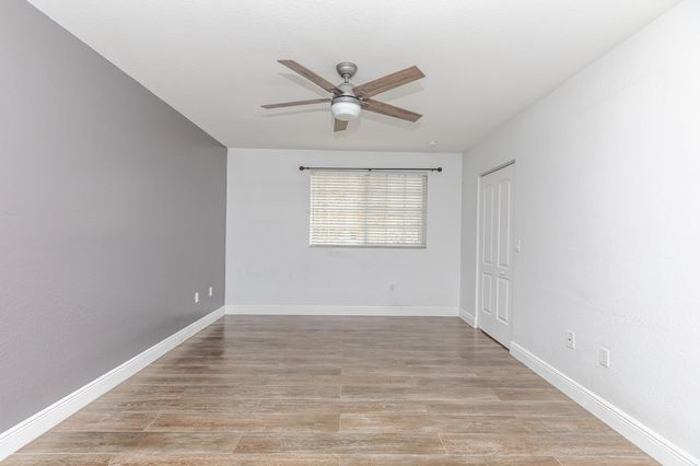 7782 Paddock Place, Davie, FL 33328