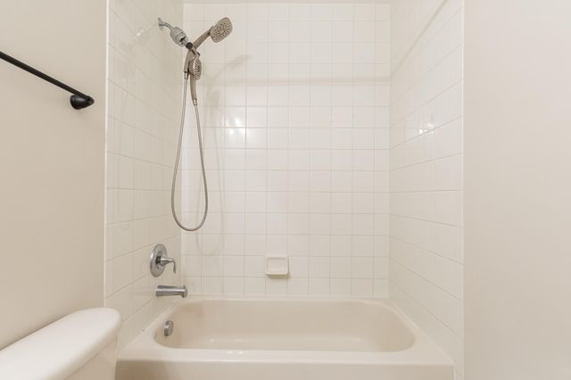 7782 Paddock Place, Davie, FL 33328