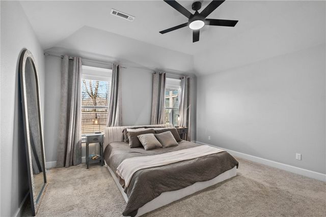 880 Bob Glen Circle, Centerton, AR 72719