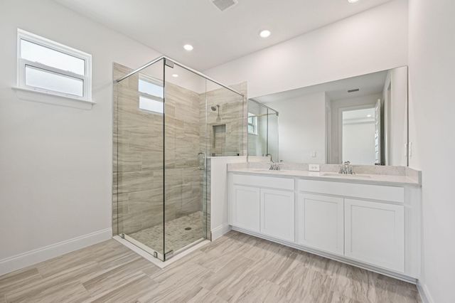 5613 Hampton Park Circle, Vero Beach, FL 32966