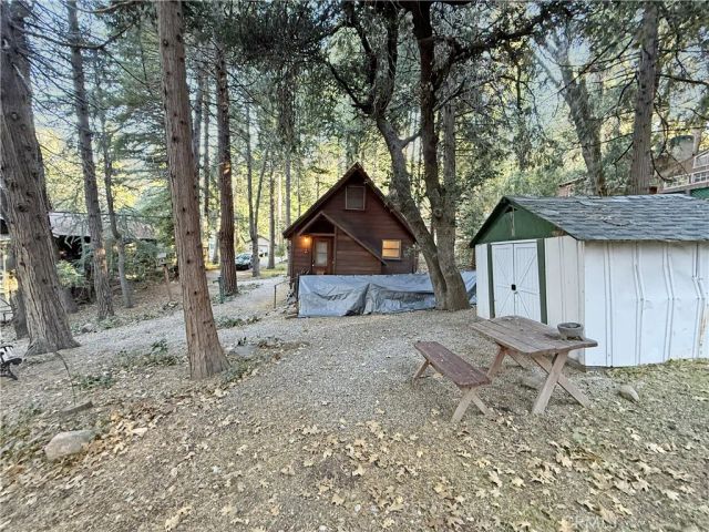 65807 N Boa Drive, Crestline, CA 92325