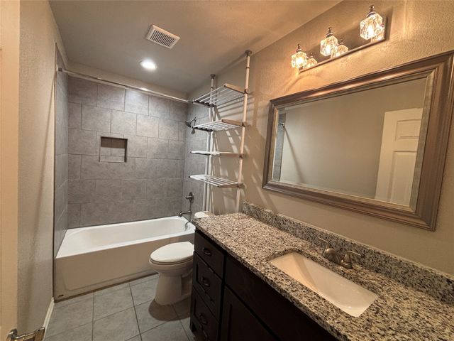 621 N Avenue B, Springtown, TX 76082