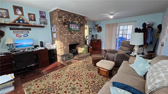 113 Forest View Drive, Mount Airy, NC 27030