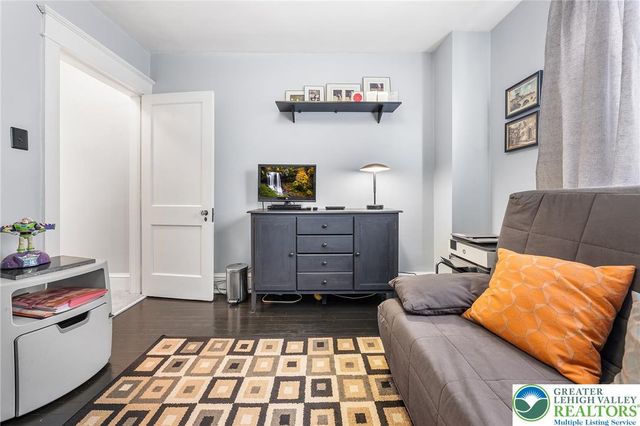 1733 West Highland Street, Allentown City, PA 18104