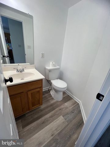 15 MISTALA CT, Inwood, WV 25428