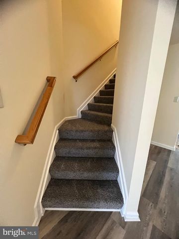 15 MISTALA CT, Inwood, WV 25428