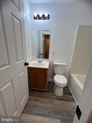 15 MISTALA CT, Inwood, WV 25428