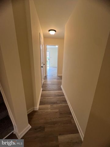 15 MISTALA CT, Inwood, WV 25428