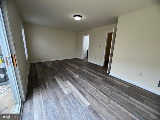 15 MISTALA CT, Inwood, WV 25428