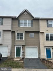 15 MISTALA CT, Inwood, WV 25428