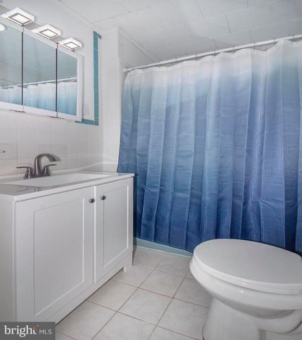 129 N OXFORD AVE, Ventnor City, NJ 08406