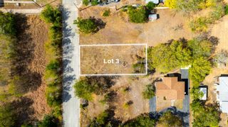 315 W Olive ST, Lockhart, TX 78644